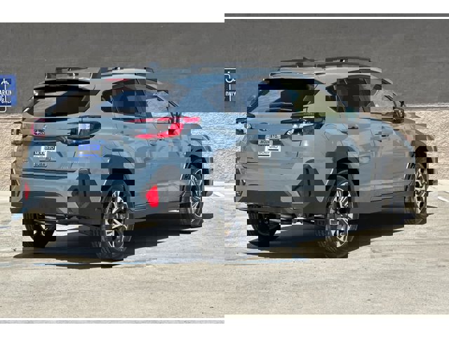 2025 Subaru Crosstrek Premium photo 3