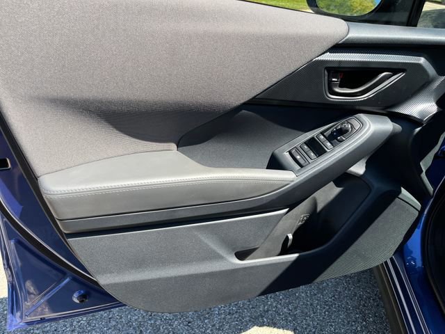2025 Subaru Crosstrek Premium photo 10