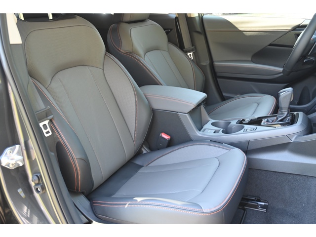 New 2026 MAGNETITE GRAY PEARL Subaru Limited Hybrid image 34
