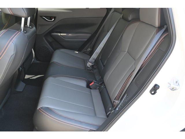 New 2026 CRYSTAL WHITE PEARL Subaru Limited Hybrid image 30