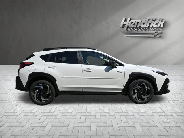 New 2026 CRYSTAL WHITE PEARL Subaru Limited Hybrid image 9