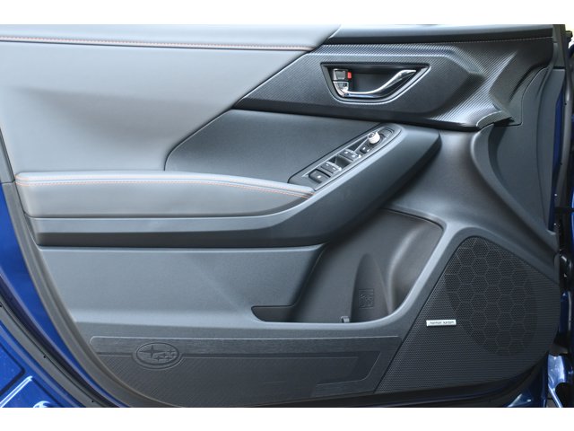 New 2026 SAPPHIRE BLUE PEARL Subaru Limited Hybrid image 13