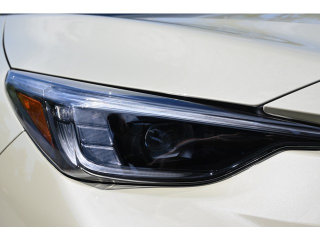 New 2026 SAND DUNE PEARL Subaru Limited Hybrid image 11