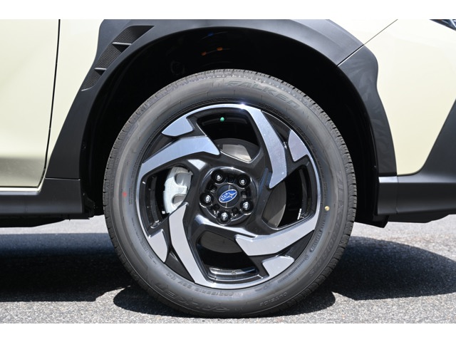 New 2026 SAND DUNE PEARL Subaru Limited Hybrid image 13