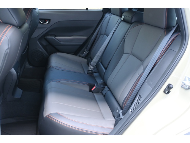 New 2026 SAND DUNE PEARL Subaru Limited Hybrid image 32