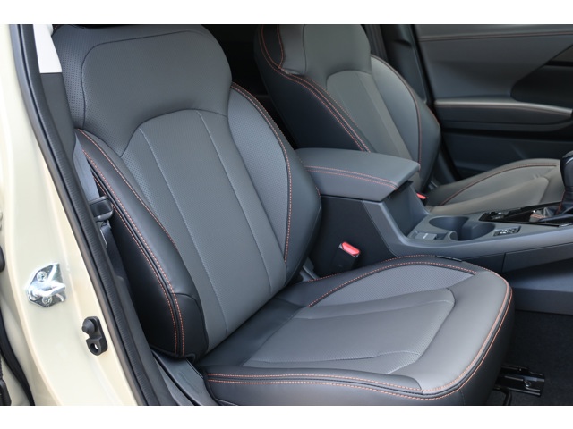 New 2026 SAND DUNE PEARL Subaru Limited Hybrid image 35
