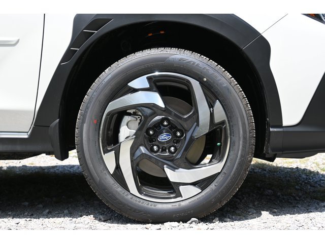 New 2026 CRYSTAL WHITE PEARL Subaru Limited Hybrid image 12