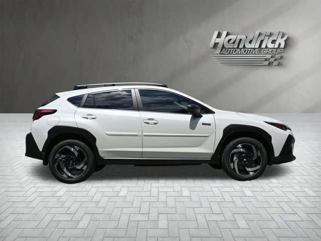 New 2026 CRYSTAL WHITE PEARL Subaru Limited Hybrid image 9