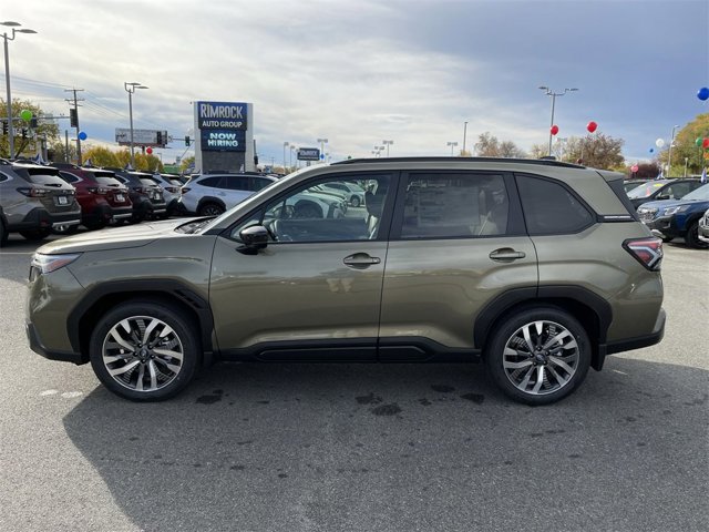 2025 Subaru Forester Touring photo 4