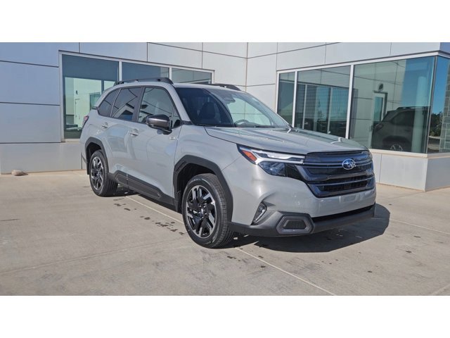 2025 Subaru Forester Limited's photo