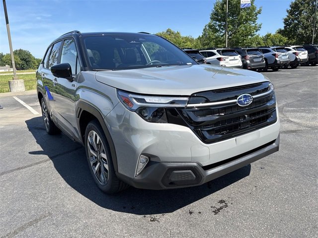 2025 Subaru Forester Touring photo 2