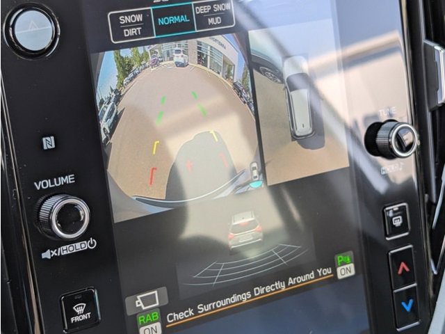 2025 Subaru Forester Touring photo 16