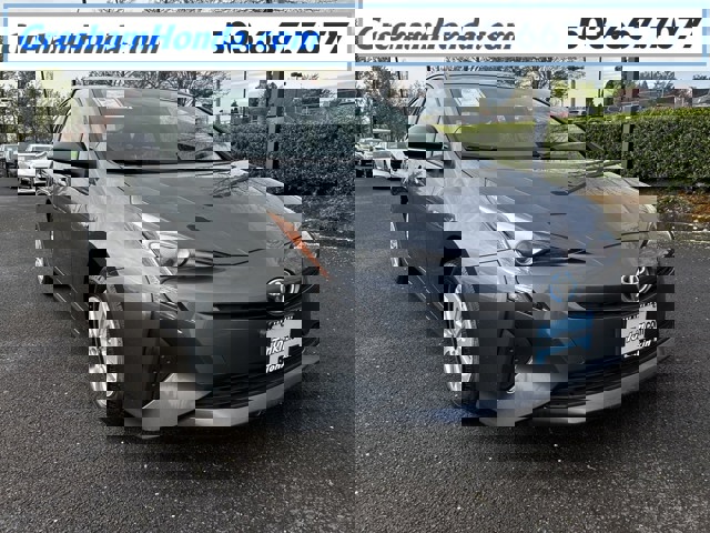 Prius Two