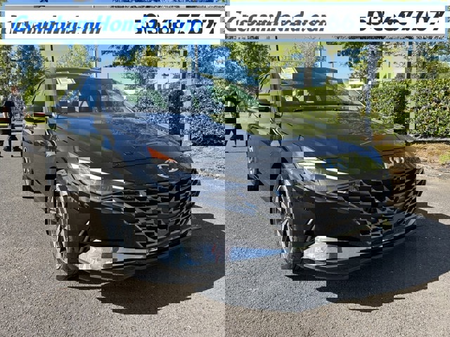 Elantra Hybrid Limited