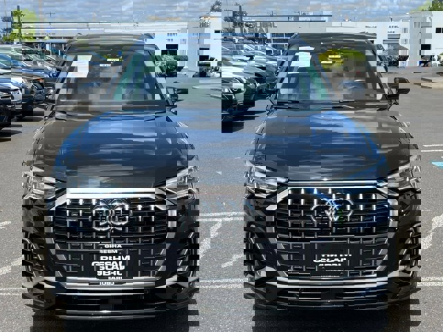 Q3 Premium Plus S Line 45 TFSI quattro
